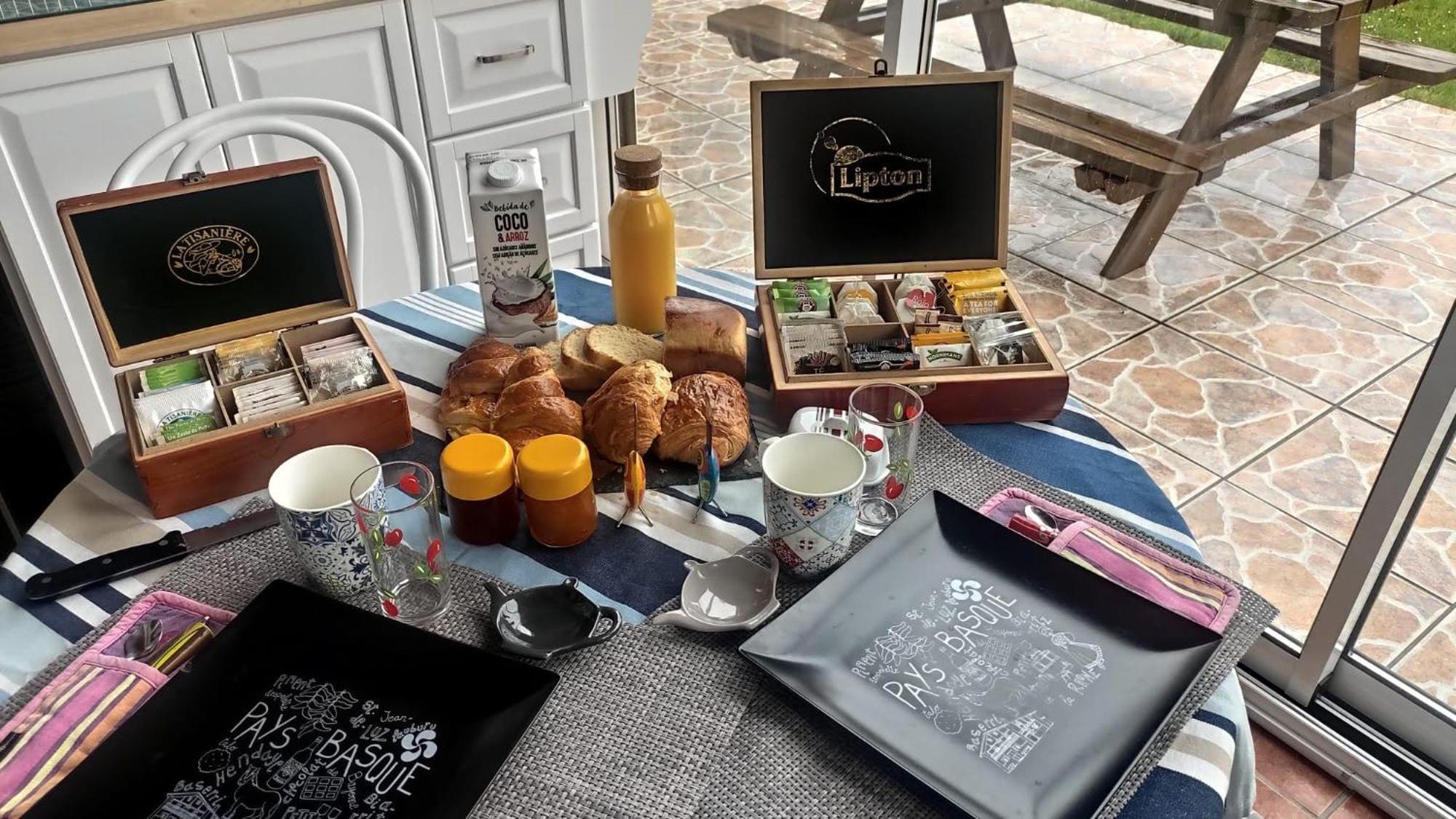 Chambre Et Petit Dejeuner A Socoa Urrugne Buitenkant foto